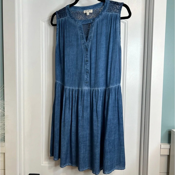 Umgee Chambray Mini Lace Button Dress. Size Small. - Picture 1 of 12